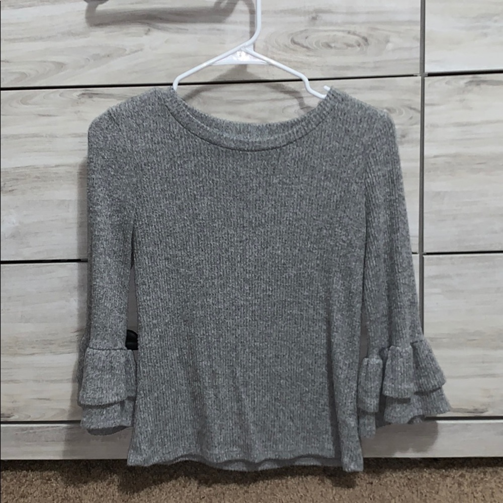 grey crop top with flare sleeves
